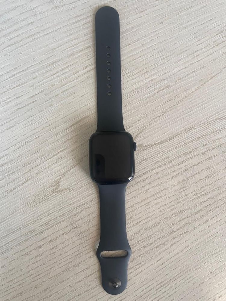 Apple Watch series 8 100%