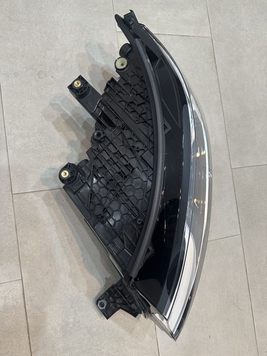 Far stanga  vw transporter T7 t7 matrix full led 2021-2024 europa