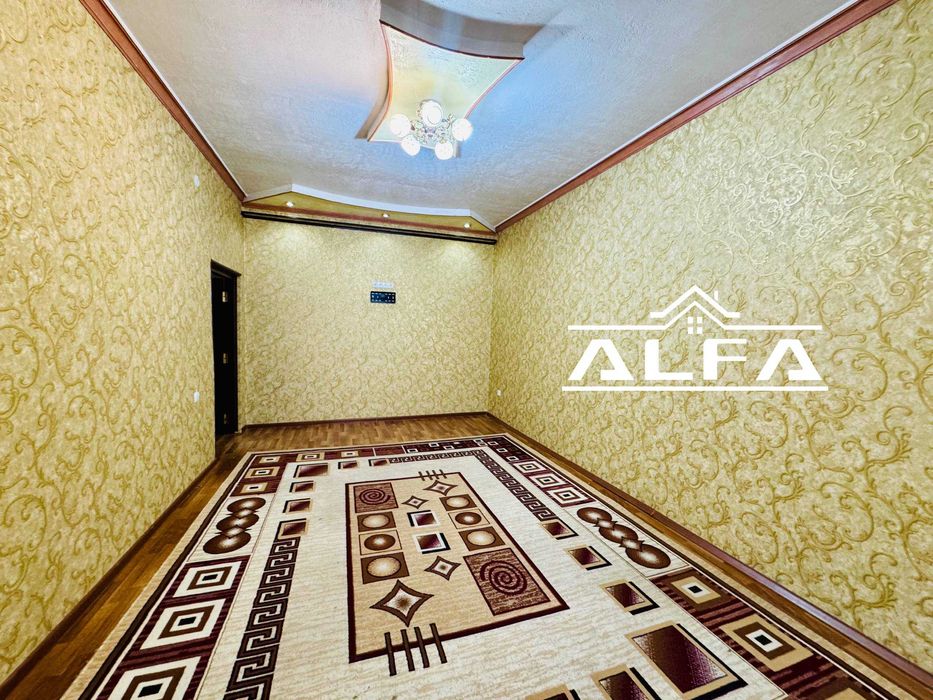 Buxoroda kvartira sotiladi 2 xonali 57m2 3-qavat