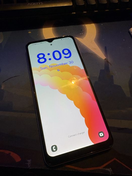 samsung a04s  in stare ok