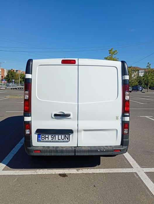 Vand sau schimb Nissan NV 300 an 2018 autoutilitara 3locuri