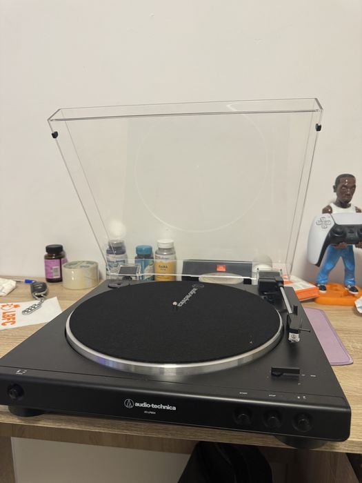 Pick up Auditechnica LP60x