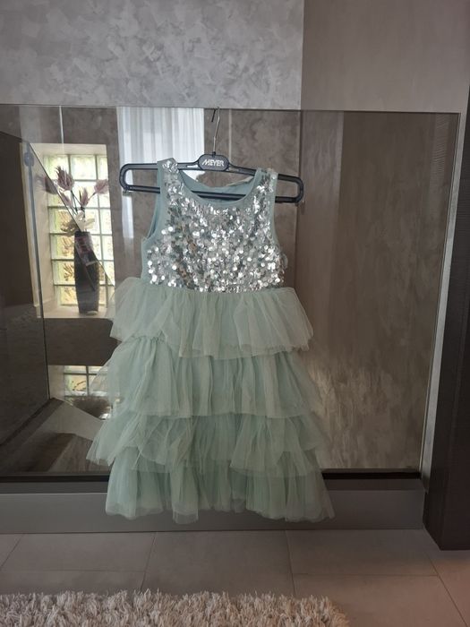 Rochie cu paiete H&M 122