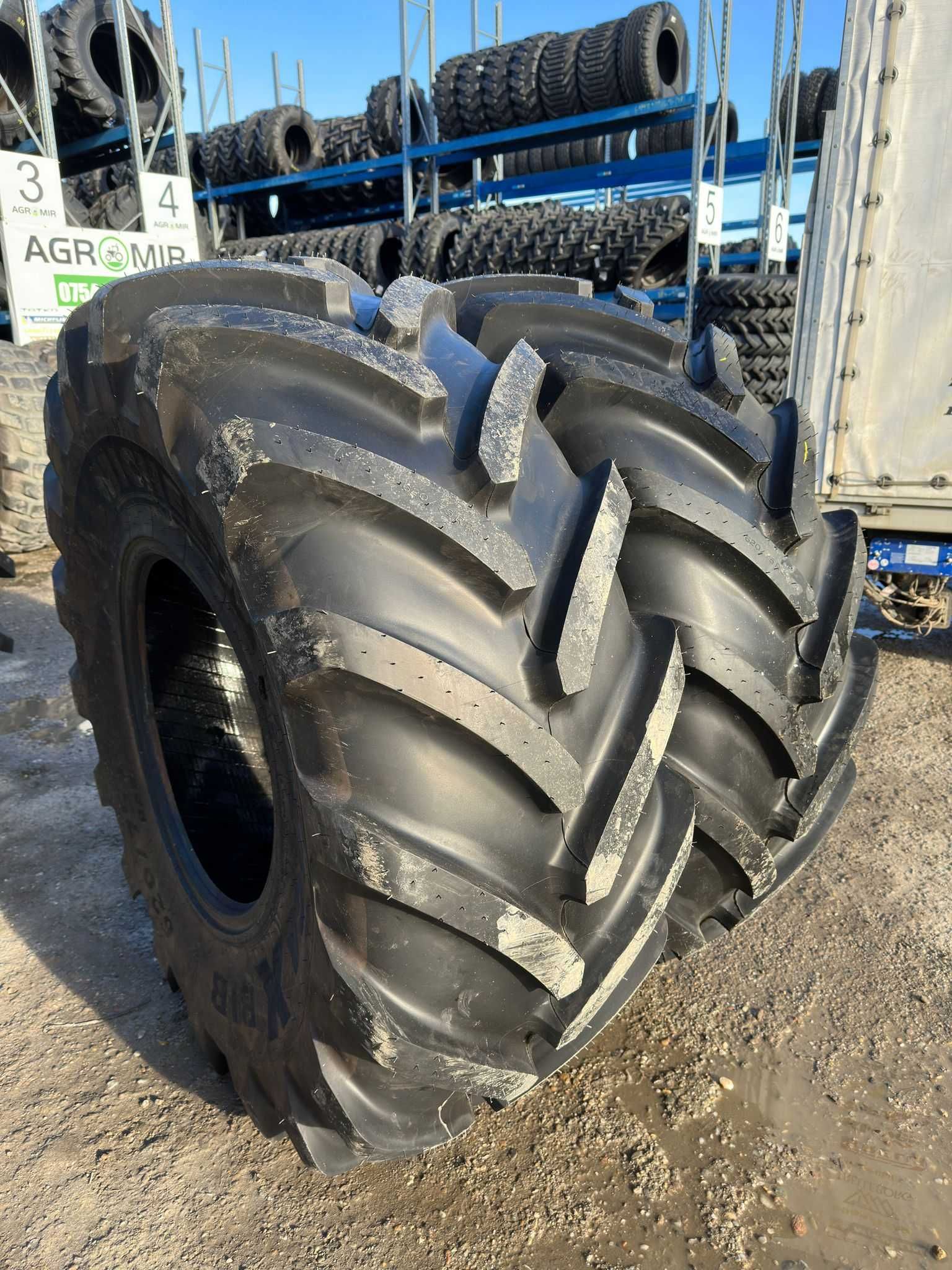 Anvelopa pentru tractor 620/75 R26 MICHELIN MEGAXBIB 166A8