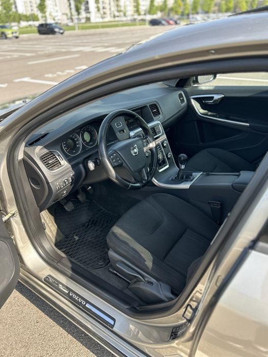 Vând Volvo s60 1.6d euro5 2012