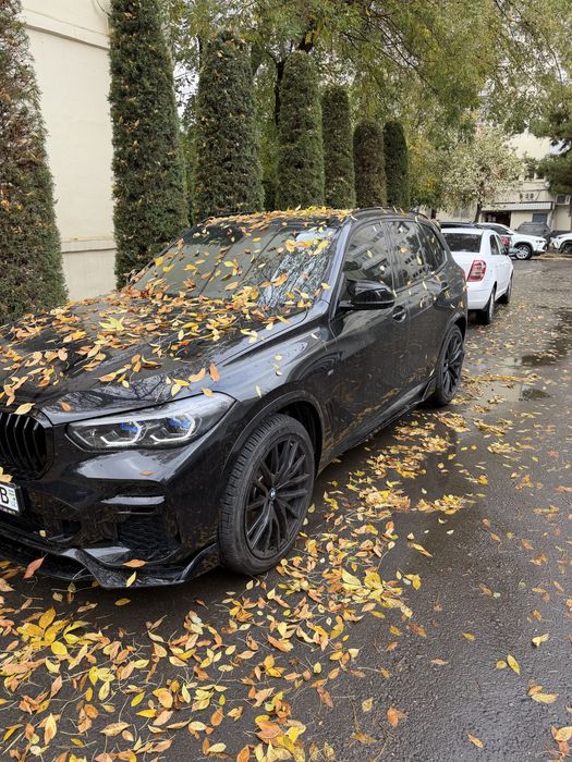 Продам свой BMW X5 M50 Full. Официальный!