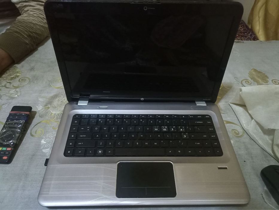 noutbuk va sichqoncha