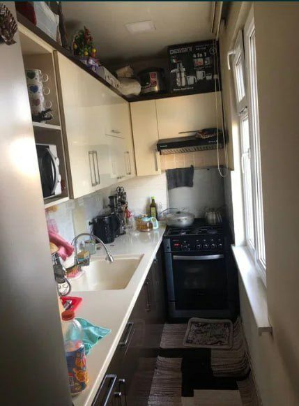 Срочно Продаётся Ц13  1/3/9 с мебелью техникой ремонт средний !