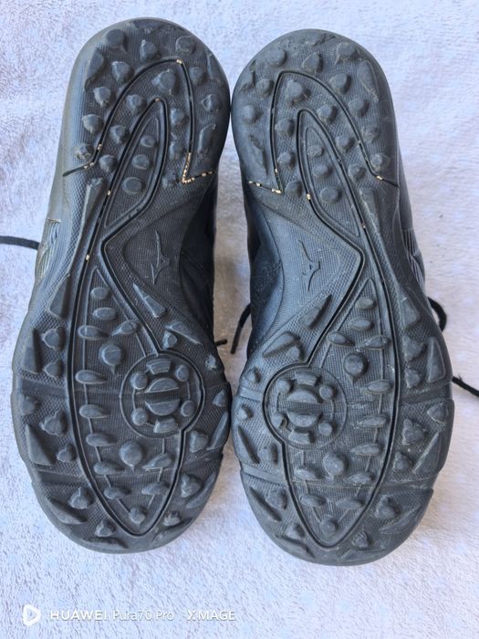 Кожени стоножки Mizuno 32.5номер стелка 19.5см