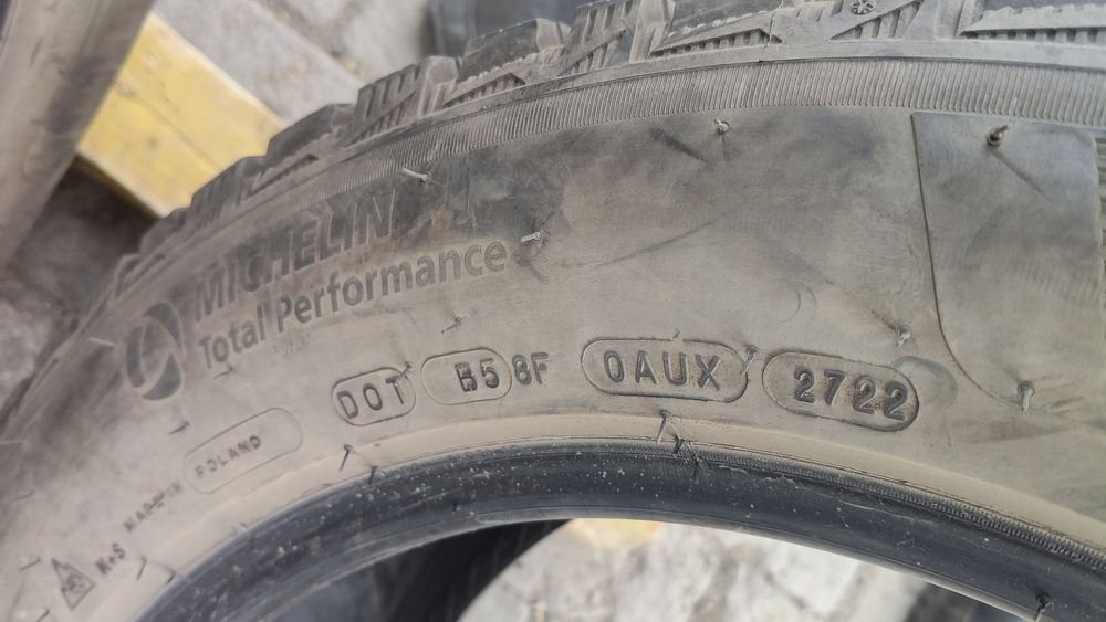Две шины мишлен зима