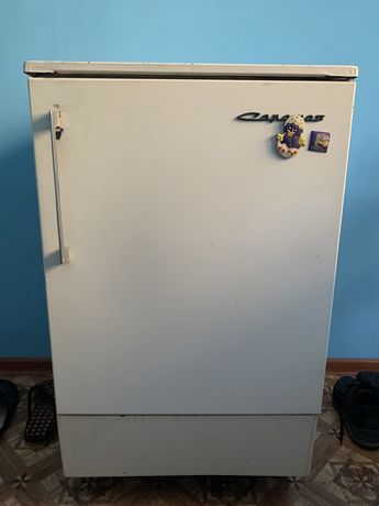 Продам холодильник срочно!