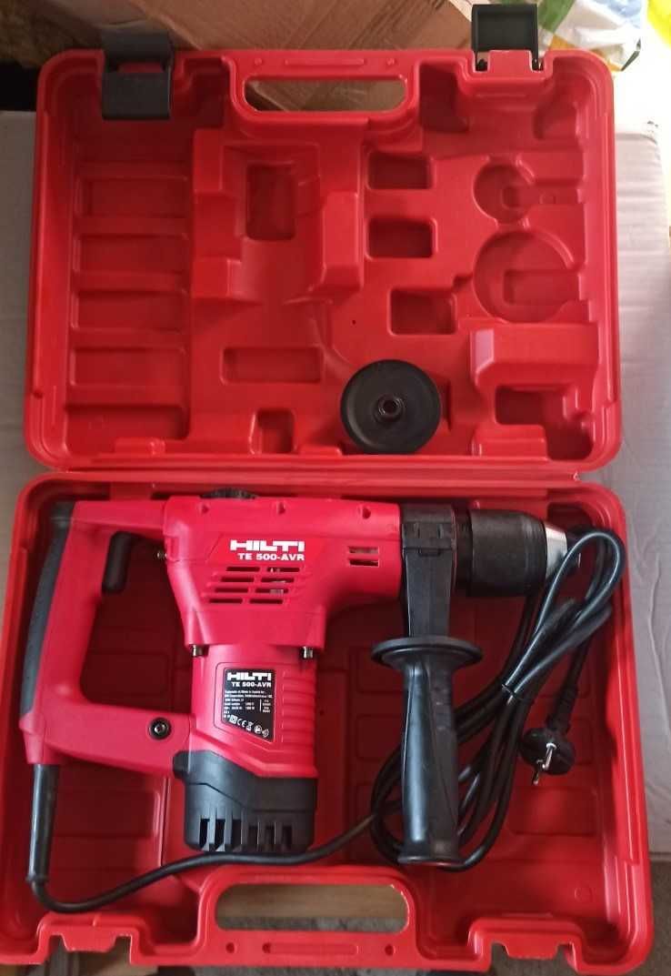 Къртач HILTI Ударен къртач 1300W със SDS Plus