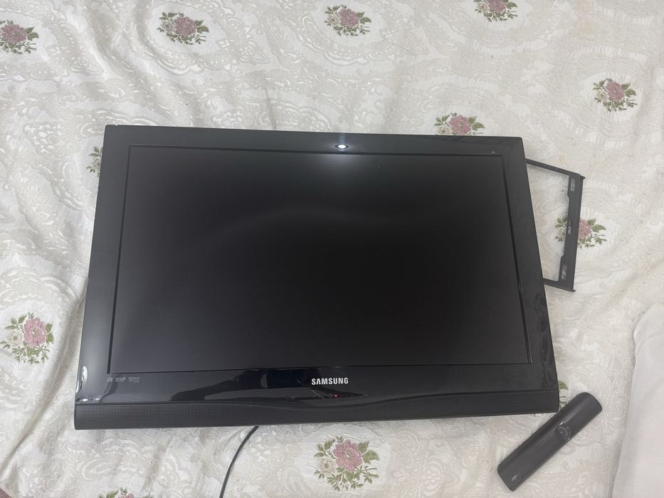 Продам телевизор Самсунг