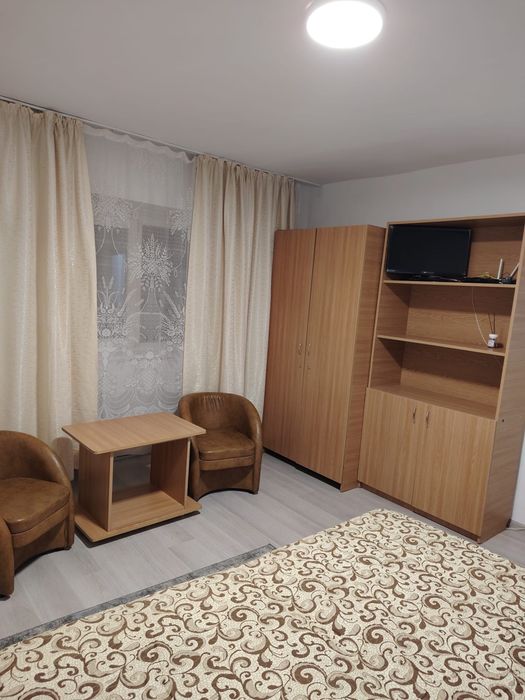 garsoniera decomandata craiova