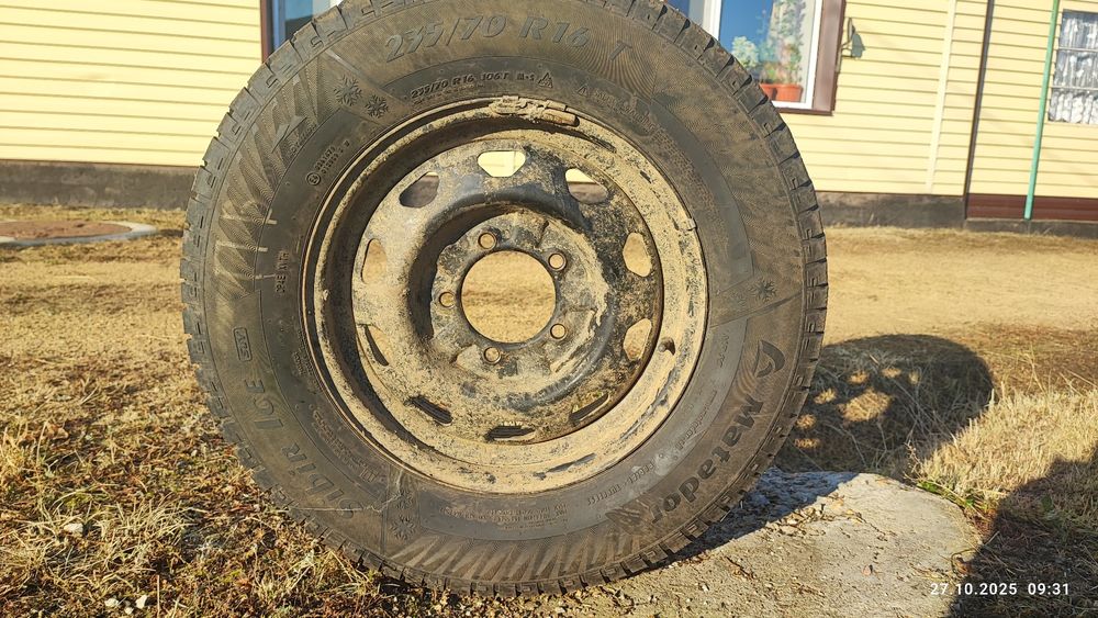Зимние шины на R16, 235/70