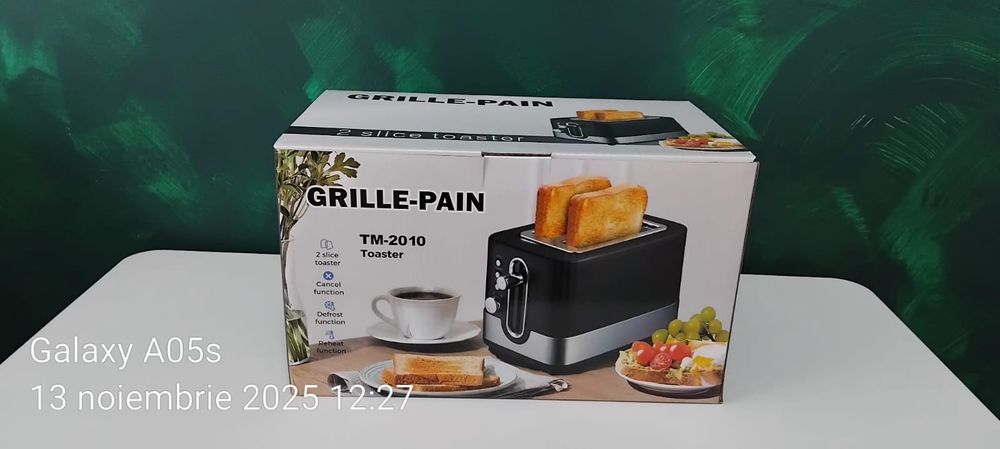 Prăjitor de pâine, nou