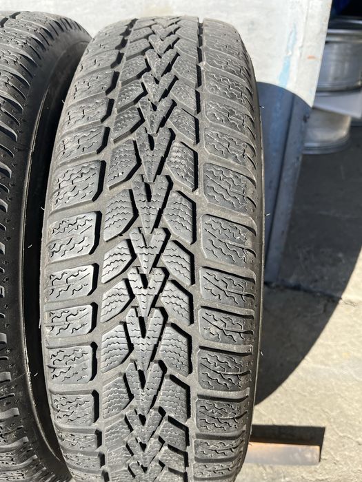 2 бр. зимни гуми 175/70/14 Dunlop DOT 1619 5,2 mm