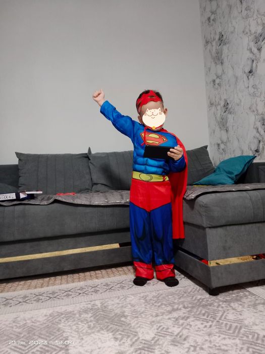 Продам костюм супер героя 4000тг
