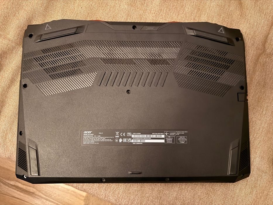 Laptop gaming Acer Nitro 5,Ryzen 5800H,RTX 3080,32 gb ram impecabil