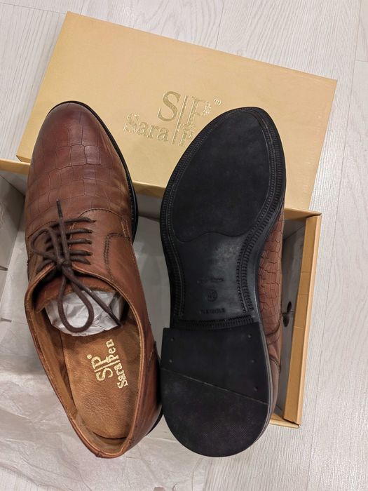 Стилен мъжки костюм Apolon Collection №44/и Мъжки обувки Sara Pen №42/