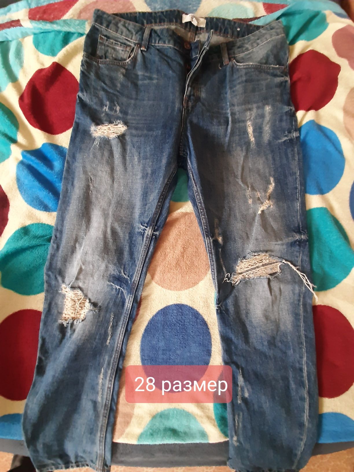 Продам джинсы  в отличном состоянии