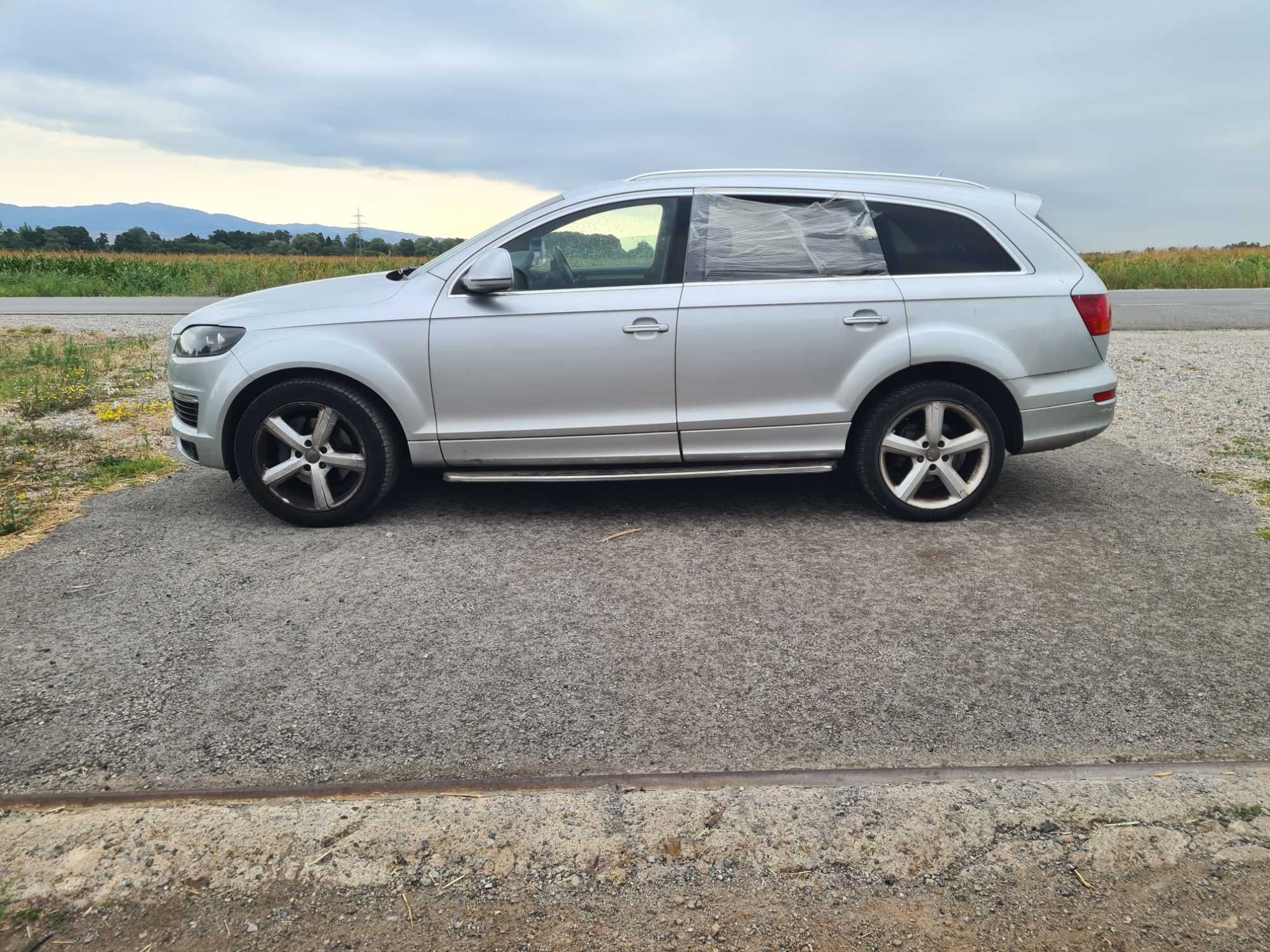 *САМО НА ЧАСТИ* Audi Q7 3.0TDI 239кс, S- Line,7 места, Теглич, Десен в