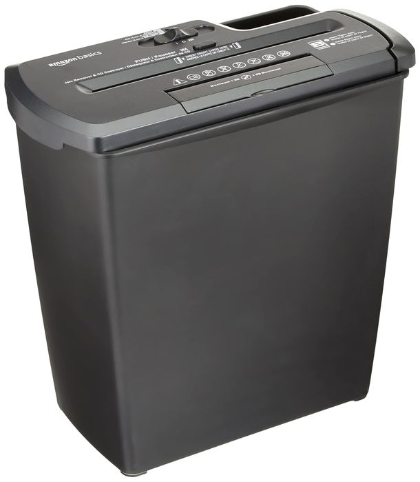 Distrugător de documente Amazon Basics 7-8 coli