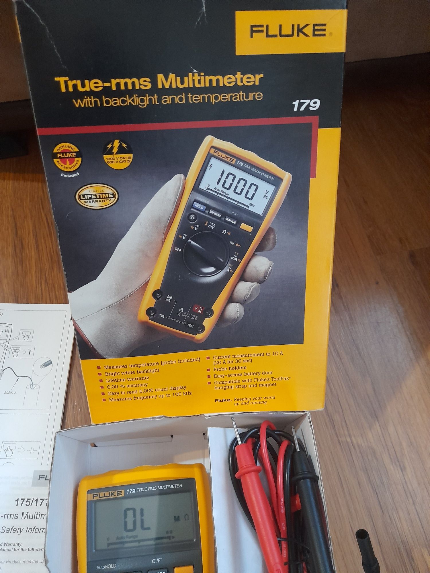мултицет  FLUKE 179 true rms
