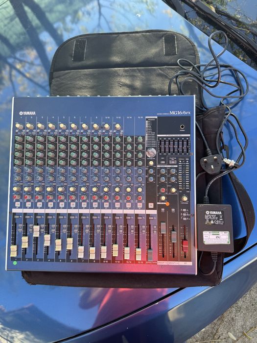 Mixer Yamaha MG16/6FX