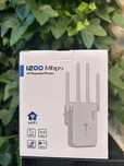 WiFi повторител 1200Mbps