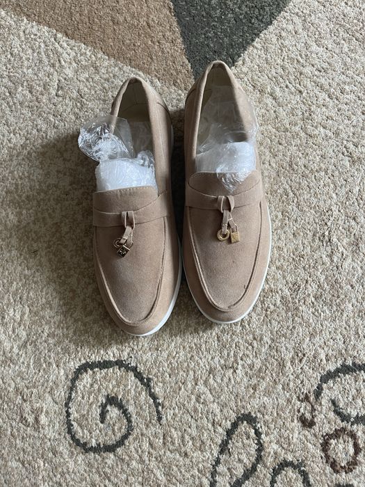 продам туфли новые  и удобные