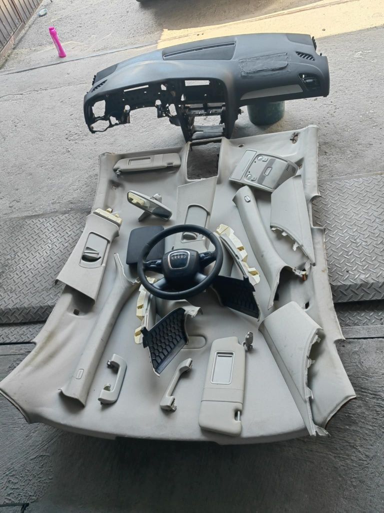 Interior audi a4 b8