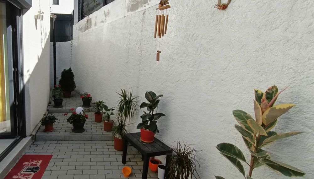 Apartament 2 camere | 67 m² | Demisol înalt | 2 parcări/ exterior 20 m