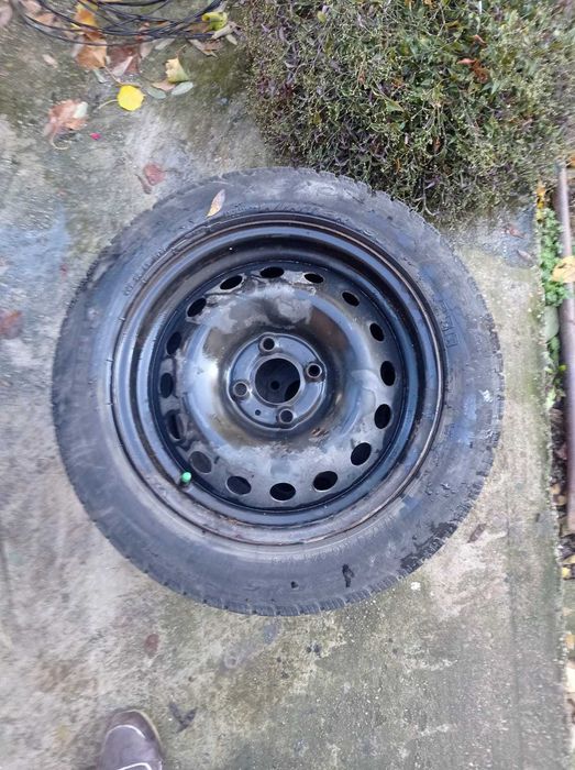 old anvelope cauciuc roti 205 55 16R michelin