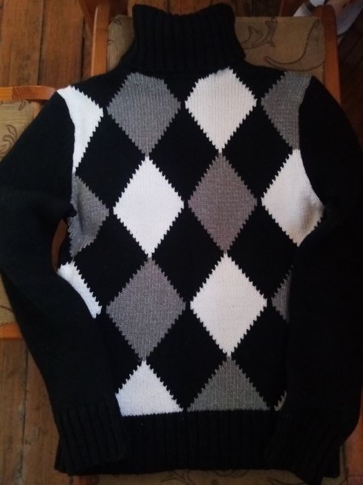 Женский свитер теплый