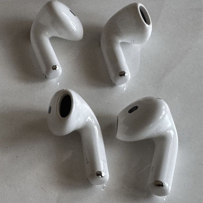 Потерял наушники airpods4