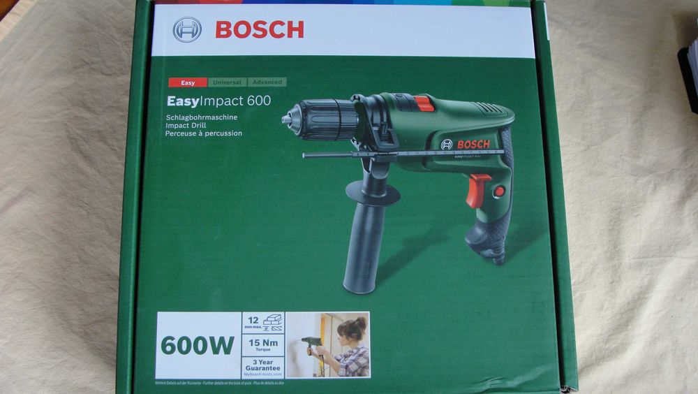Bormasina  BOSCH  Easy impact  600   noua cu garantie