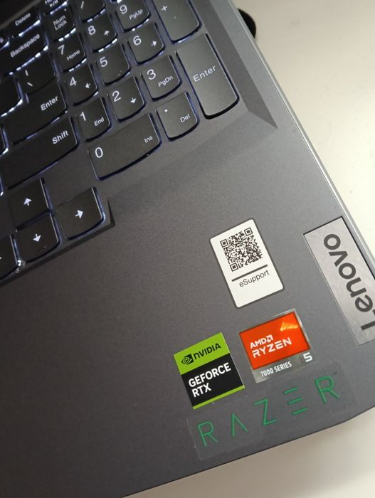 Vând/schimb Lenovo Loq Ryzen 5 7640 Hs