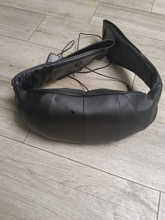 Aparat masaj Neck Massager