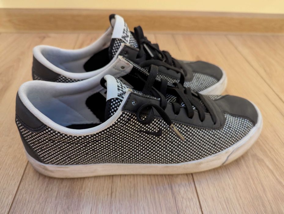 Adidași NikeCourt Match Classic Jacquard.