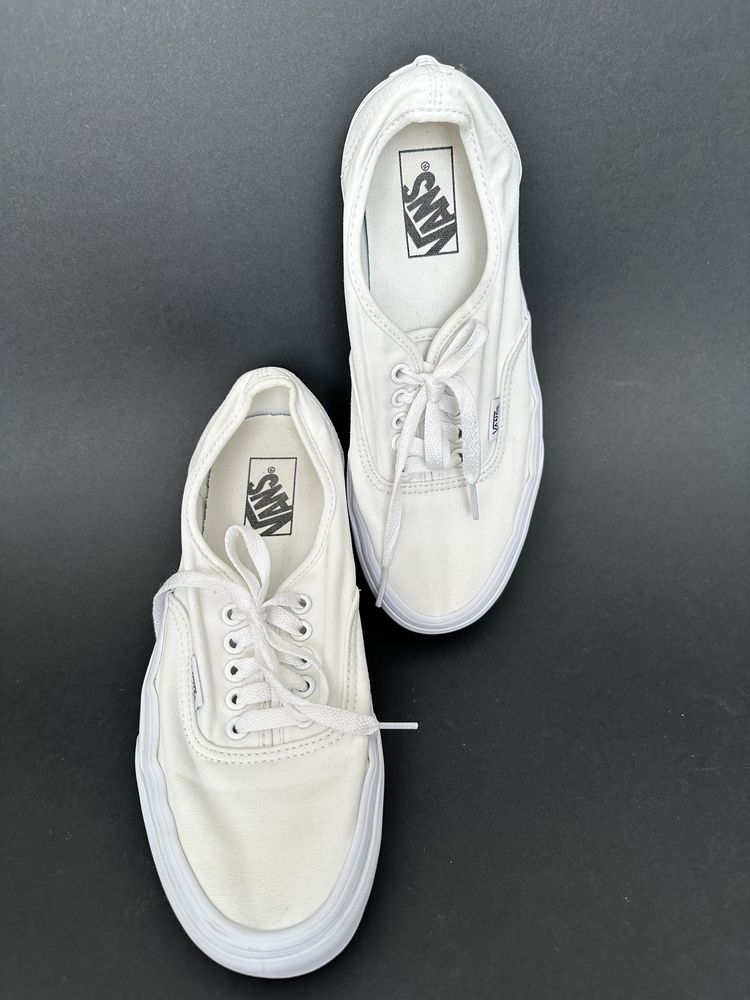 Лот гуменки Superga, Vans, номер 40