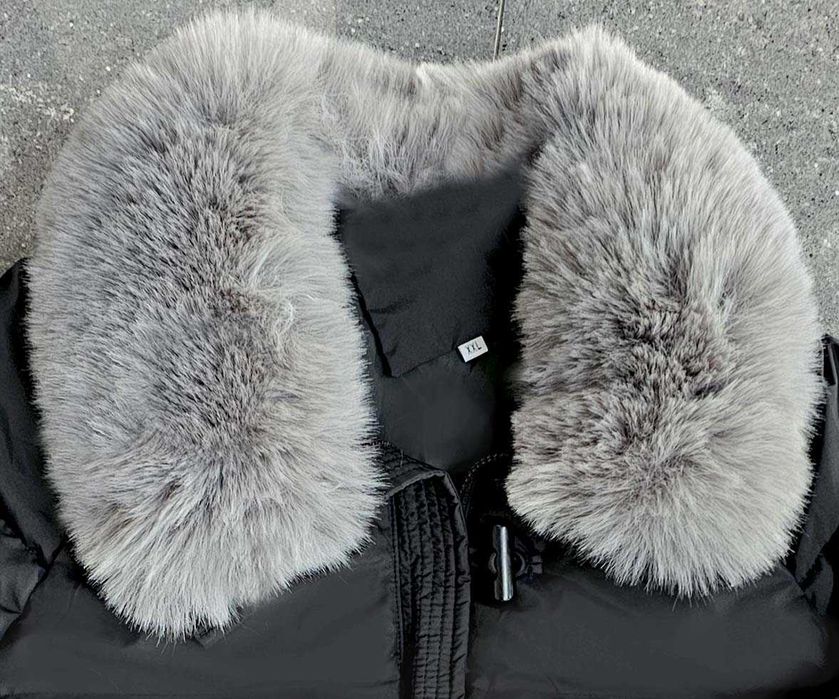 Ново дамско зимно яке с пухена яка