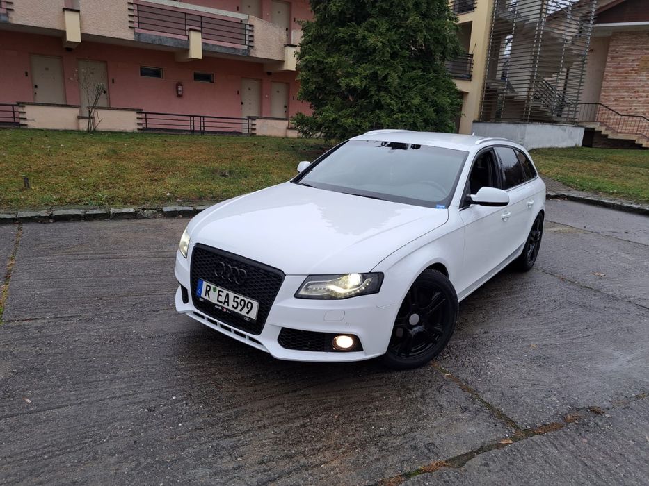Audi a4 b8 an de fabricatie 2010 motor de 2.0 tdi 140 de cai