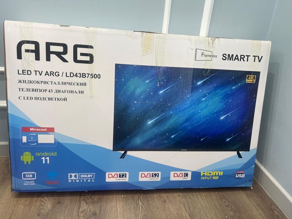 Телевизор с диагональю 43 см, в идеальном состоянии