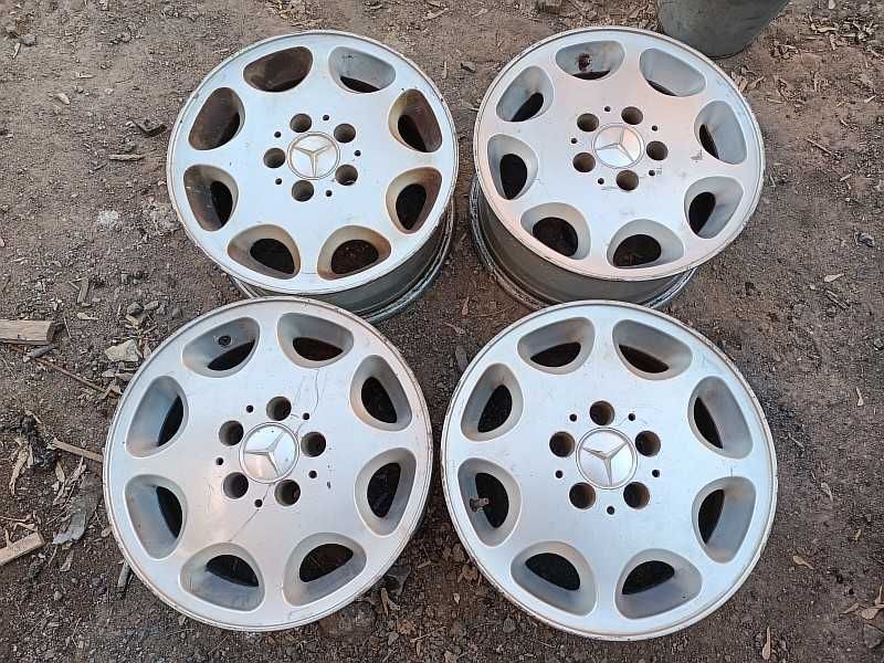 Продам оригинальные легкосплавные диски "Remotec" на Mercedes.
