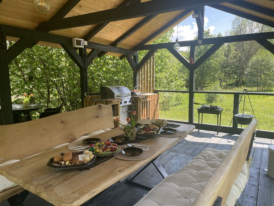 Cabana cu ciubar de Inchiriat