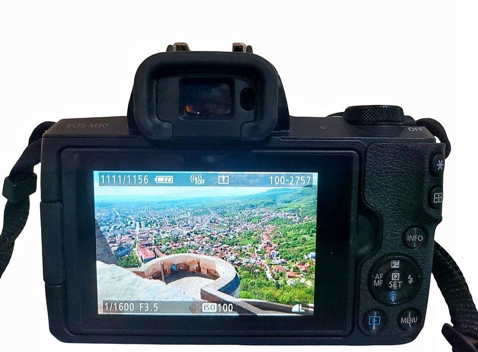 Canon EOS M50 Mirrorless + Obiectiv 15-45mm IS STM, 24.1MP, 4K, Wi-Fi
