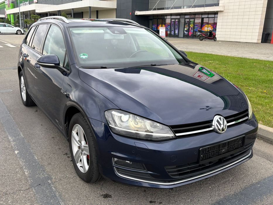 VW Golf 7 Lounge 1.6TDI DSG/ACC/Xenon/Panoramic
