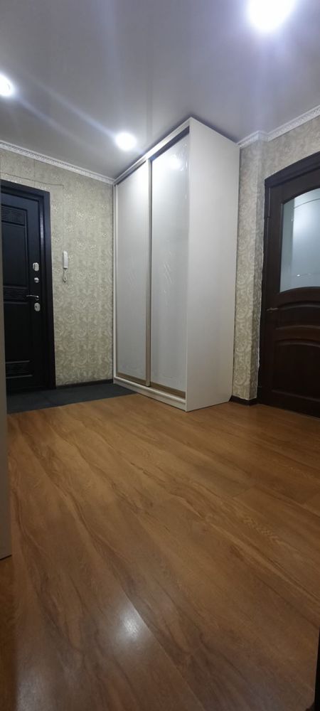 Продам 3 х Ленинградку Центр