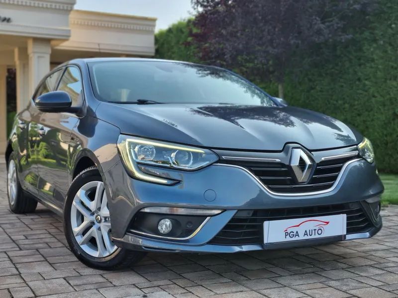 Renault Megane TVA Deductibil / EDC - Automat / Senzori Parcare F + S / Pilot Automat
